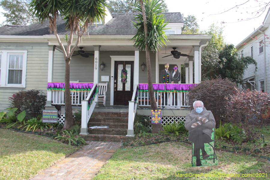 Krewe-of-House-Floats-03760-Lakeview-Lakeshore-WestEnd-2021