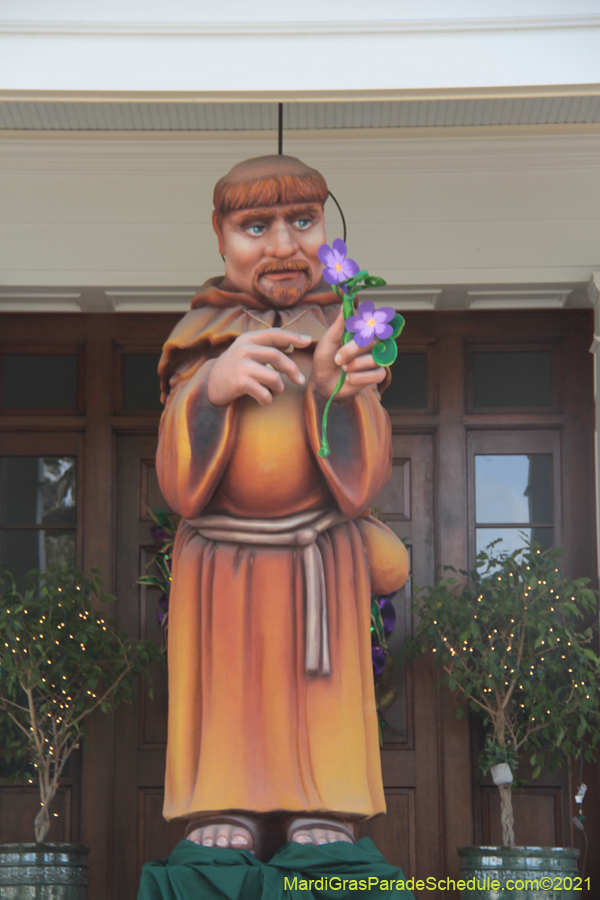 Krewe-of-House-Floats-03764-Lakeview-Lakeshore-WestEnd-2021