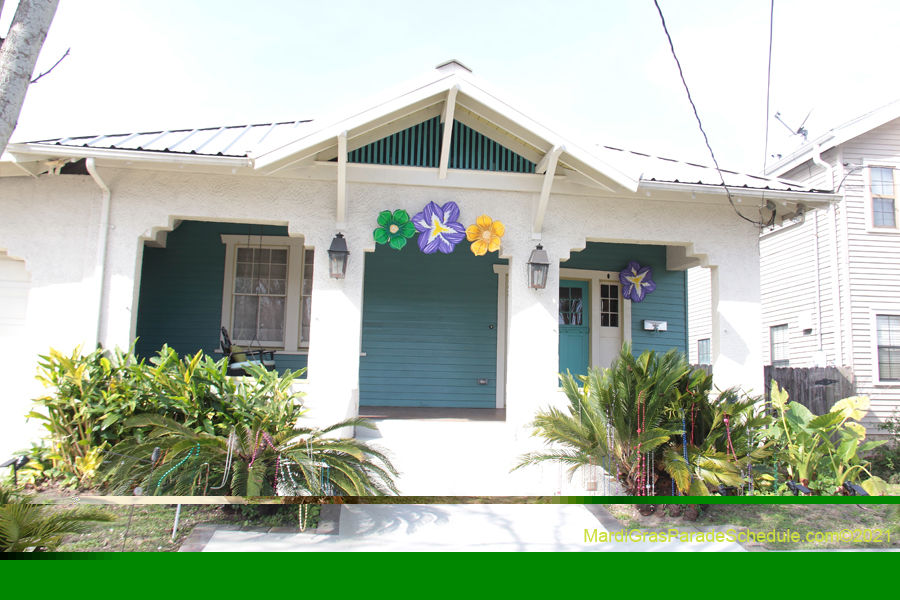 Krewe-of-House-Floats-03801-Lakeview-Lakeshore-WestEnd-2021