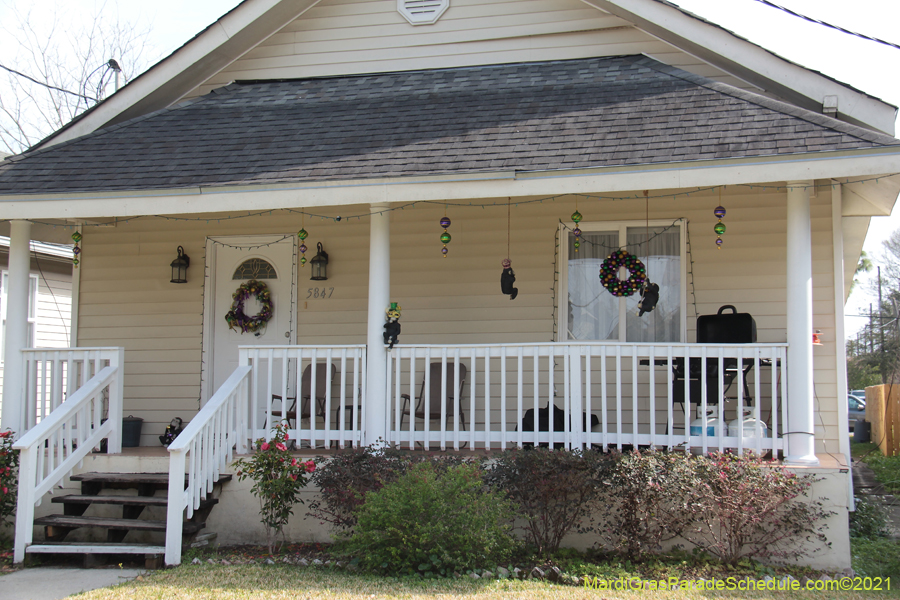 Krewe-of-House-Floats-03802-Lakeview-Lakeshore-WestEnd-2021