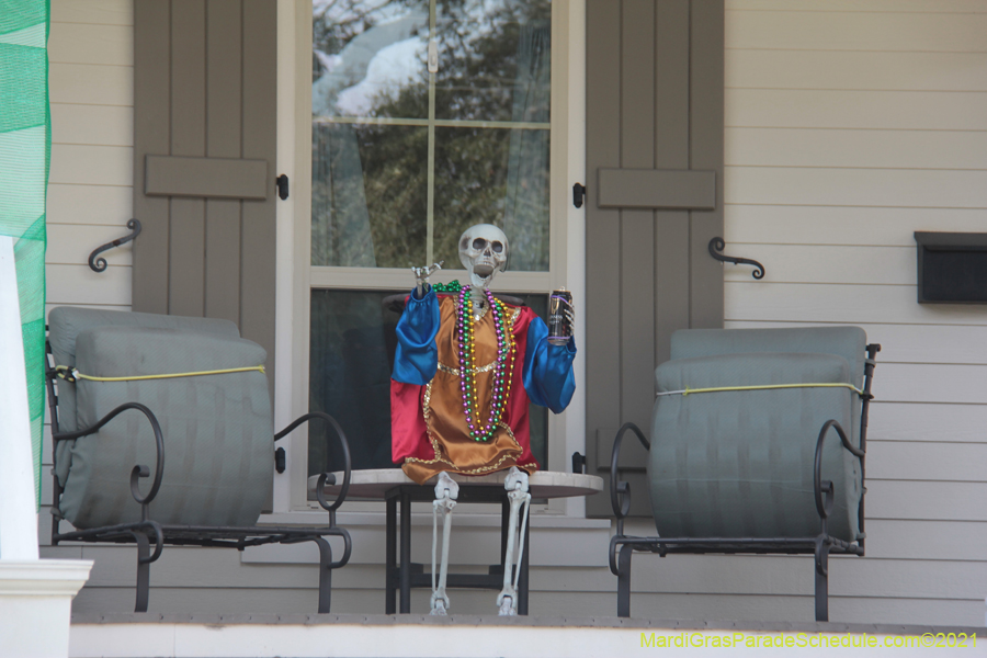 Krewe-of-House-Floats-03815-Lakeview-Lakeshore-WestEnd-2021