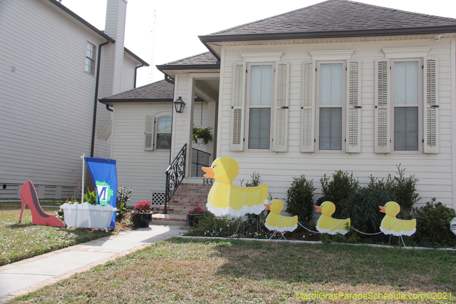 Krewe-of-House-Floats-03823-Lakeview-Lakeshore-WestEnd-2021