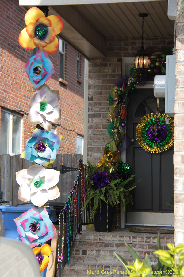 Krewe-of-House-Floats-03828-Lakeview-Lakeshore-WestEnd-2021