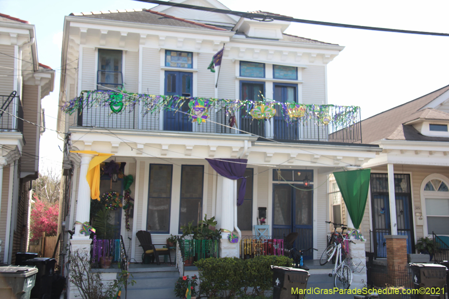 Krewe-of-House-Floats-00927-Mid-City-2021