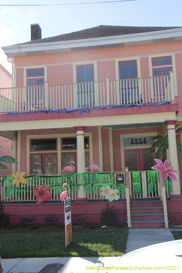 Krewe-of-House-Floats-00935-Mid-City-2021