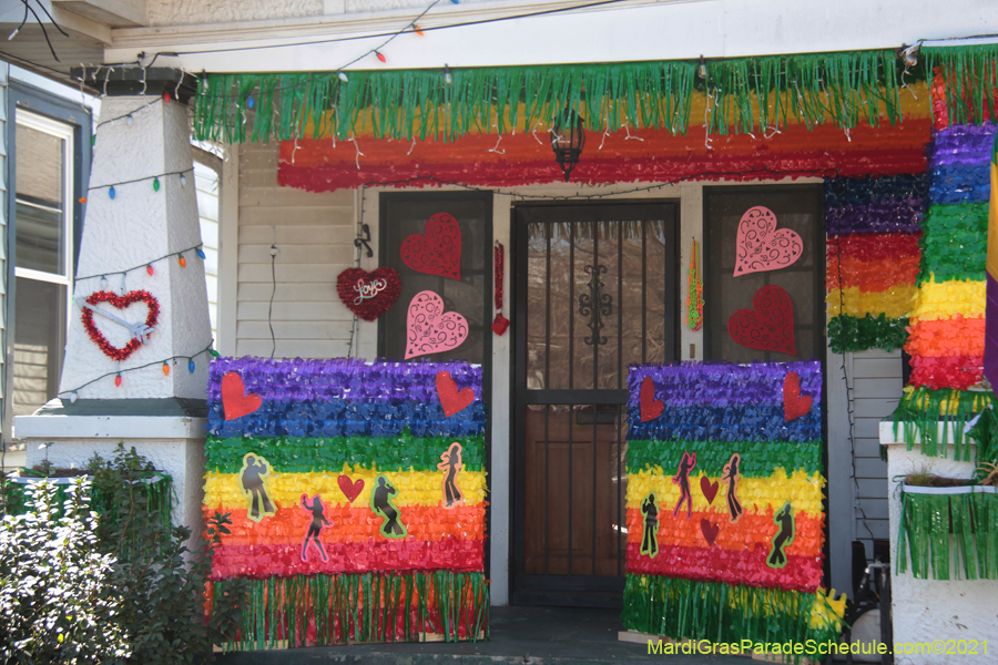 Krewe-of-House-Floats-00960-Mid-City-2021