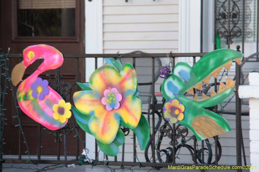 Krewe-of-House-Floats-00961-Mid-City-2021