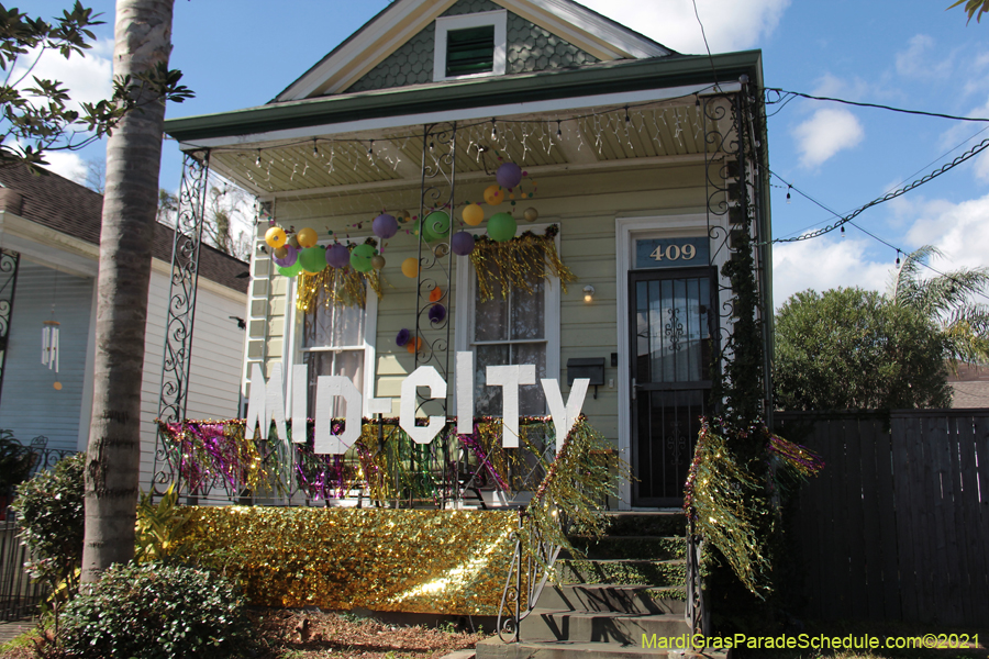 Krewe-of-House-Floats-00995-Mid-City-2021