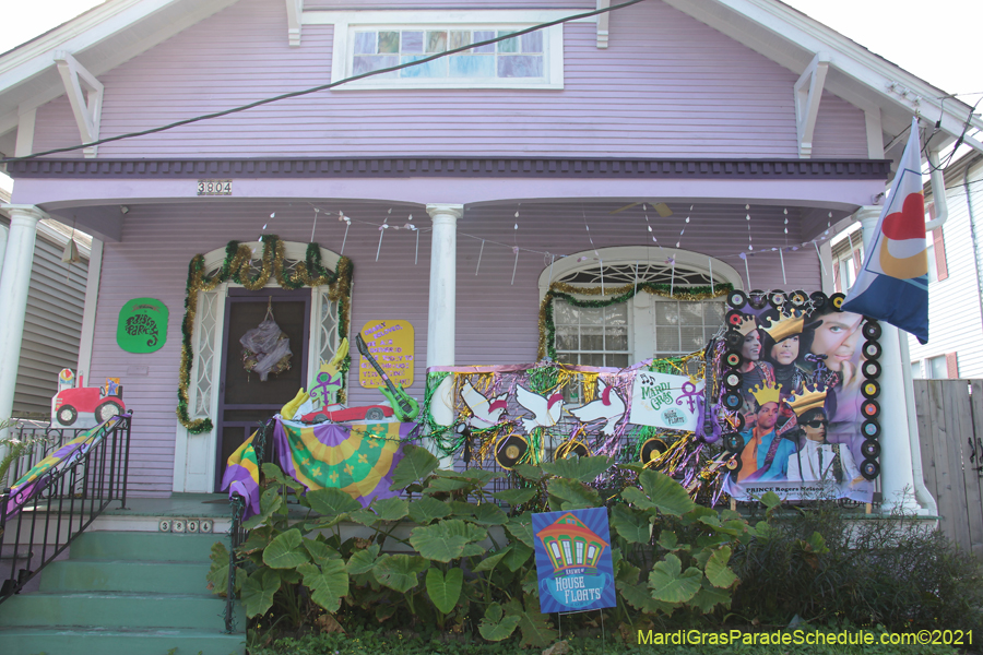 Krewe-of-House-Floats-00999-Mid-City-2021