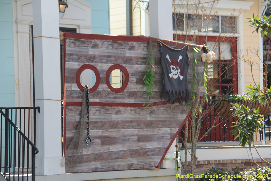 Krewe-of-House-Floats-01013-Mid-City-2021