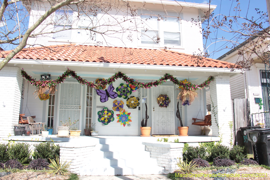 Krewe-of-House-Floats-01026-Mid-City-2021