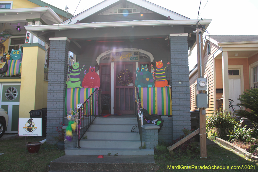 Krewe-of-House-Floats-01038-Mid-City-2021