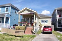 Krewe-of-House-Floats-00980-Mid-City-2021