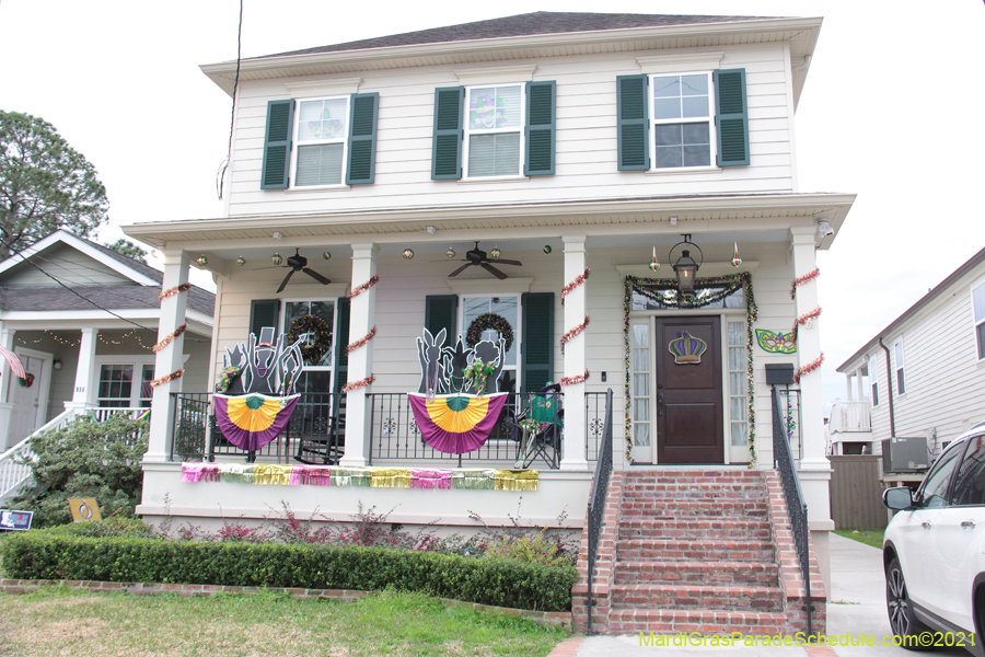 Krewe-of-House-Floats-01260-Navarre-Park-Places-2021