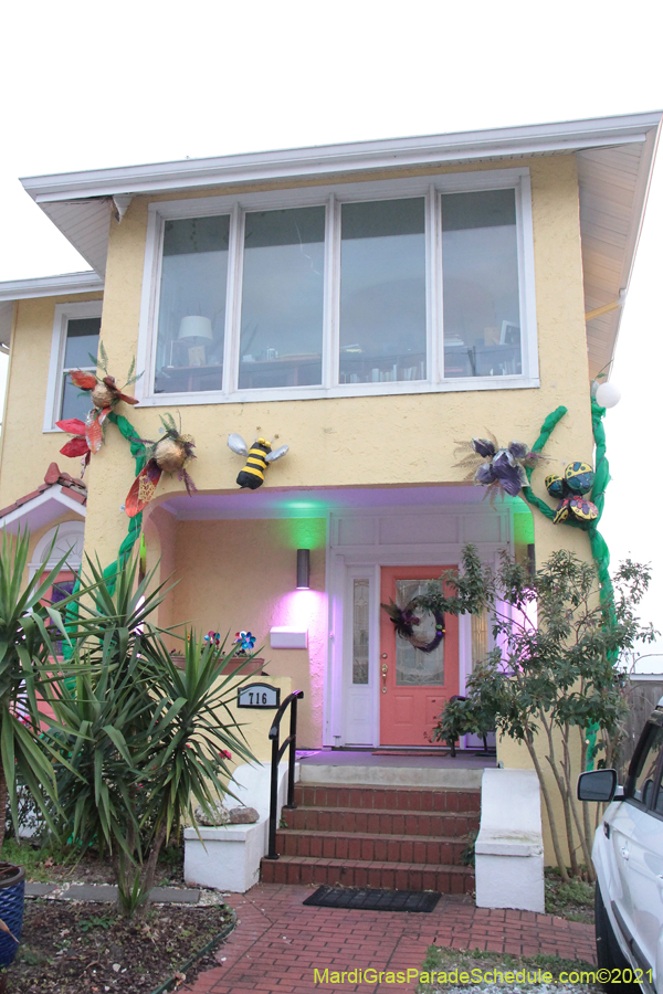 Krewe-of-House-Floats-01310-Navarre-Park-Places-2021