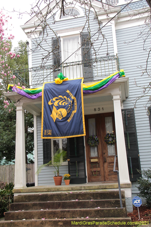 Krewe-of-House-Floats-01354-University-Uptown-2021