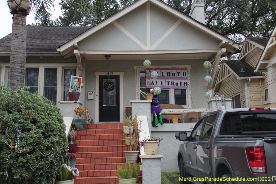 Krewe-of-House-Floats-01359-University-Uptown-2021