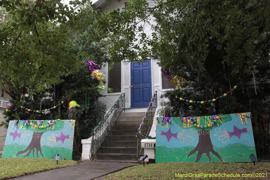 Krewe-of-House-Floats-01373-University-Uptown-2021