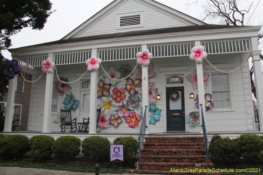 Krewe-of-House-Floats-01386-University-Uptown-2021