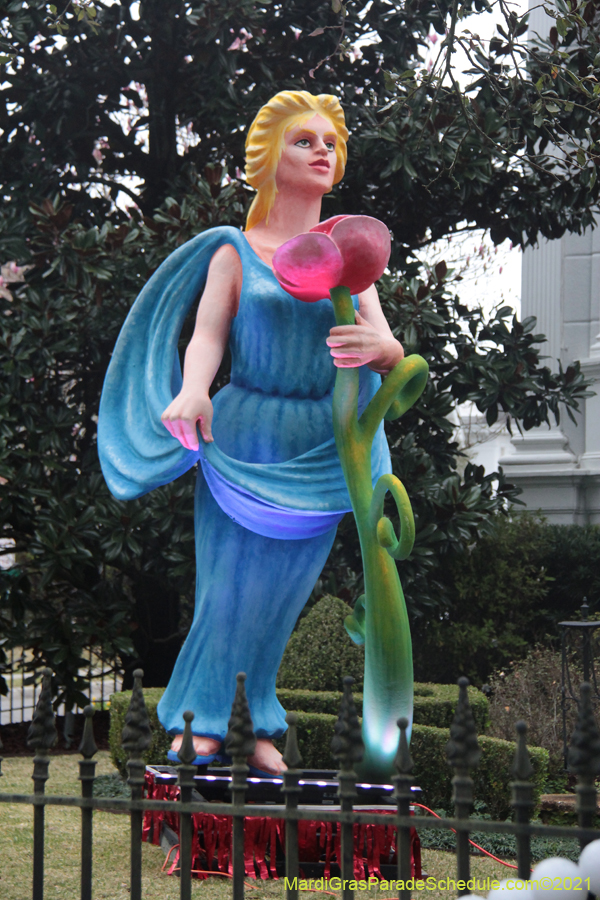 Krewe-of-House-Floats-01443-University-Uptown-2021