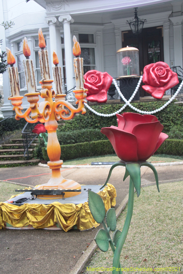 Krewe-of-House-Floats-01445-University-Uptown-2021