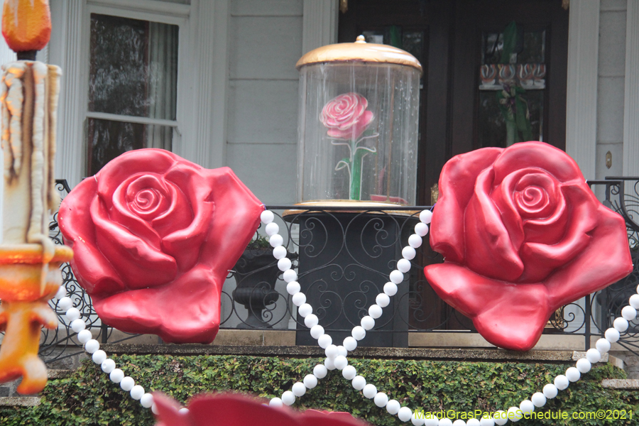 Krewe-of-House-Floats-01447-University-Uptown-2021