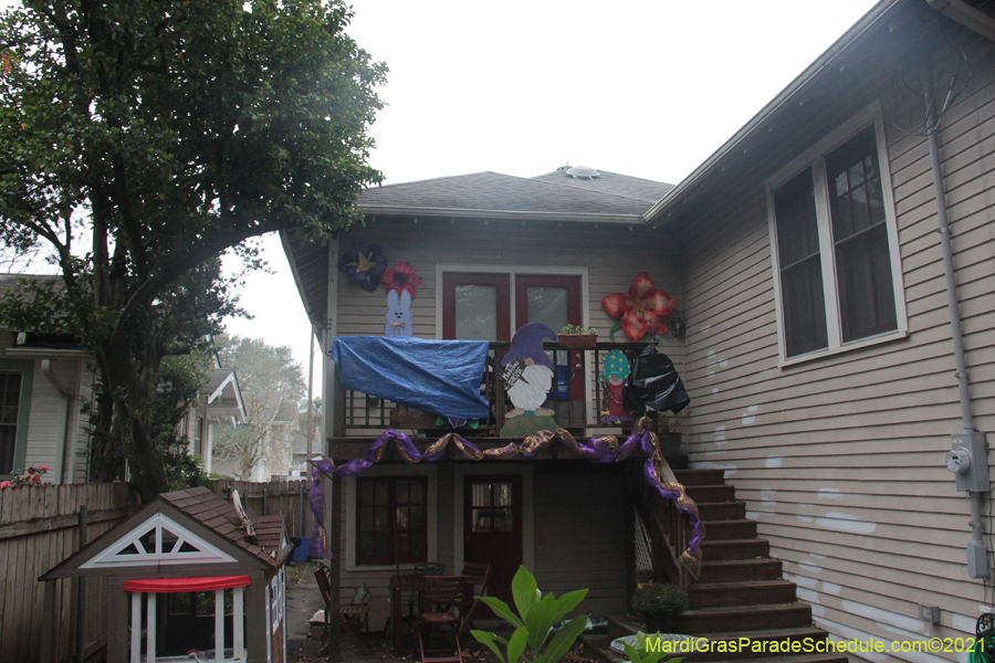 Krewe-of-House-Floats-01450-University-Uptown-2021