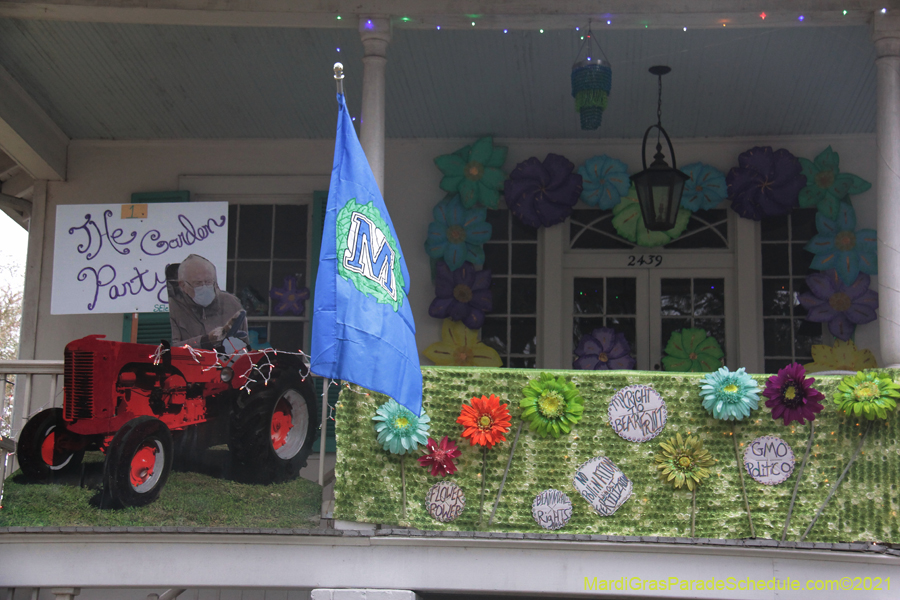 Krewe-of-House-Floats-01460-University-Uptown-2021
