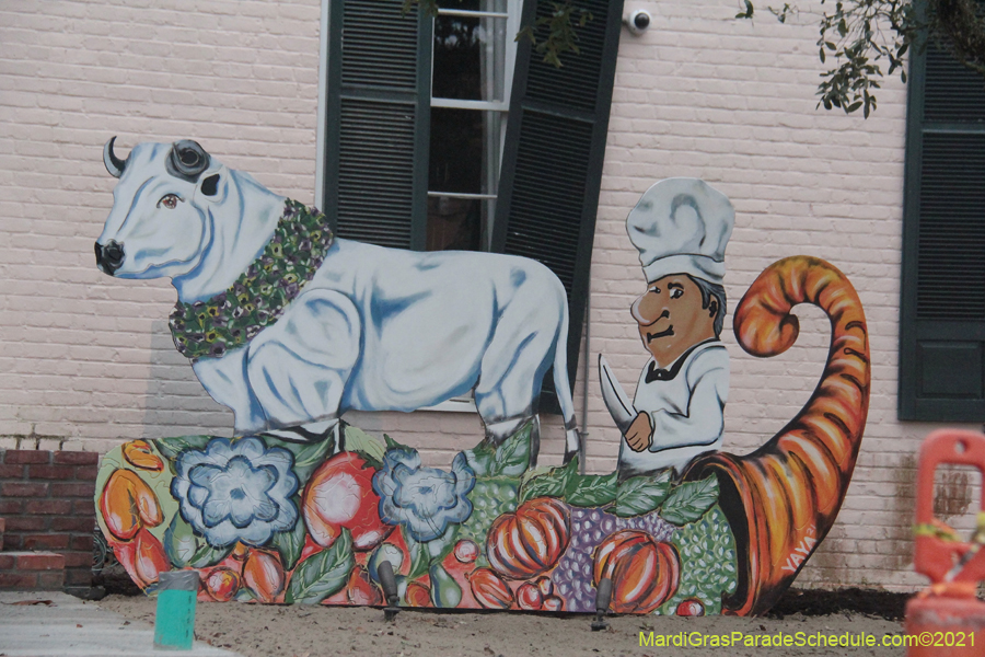 Krewe-of-House-Floats-01480-University-Uptown-2021