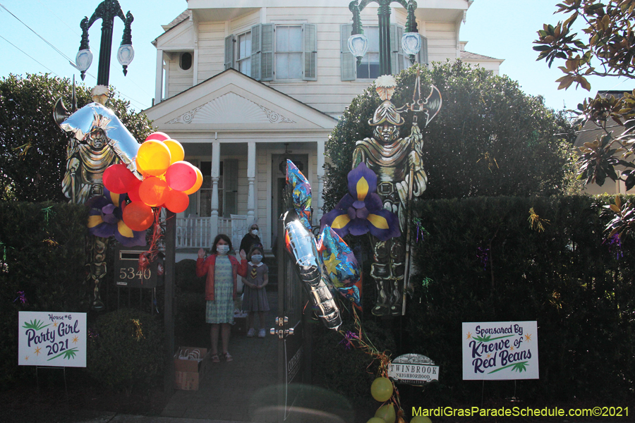 Krewe-of-House-Floats-01965-Uptown-2021