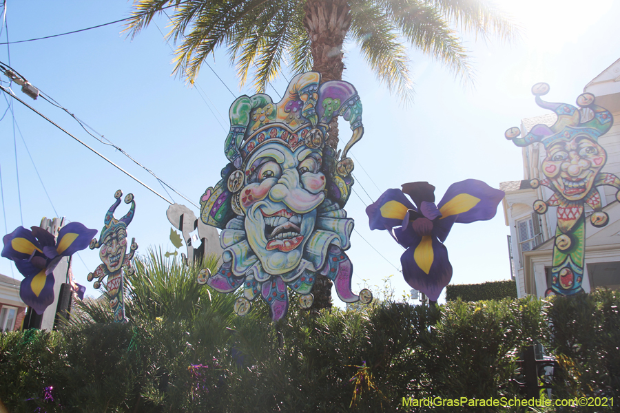 Krewe-of-House-Floats-01968-Uptown-2021