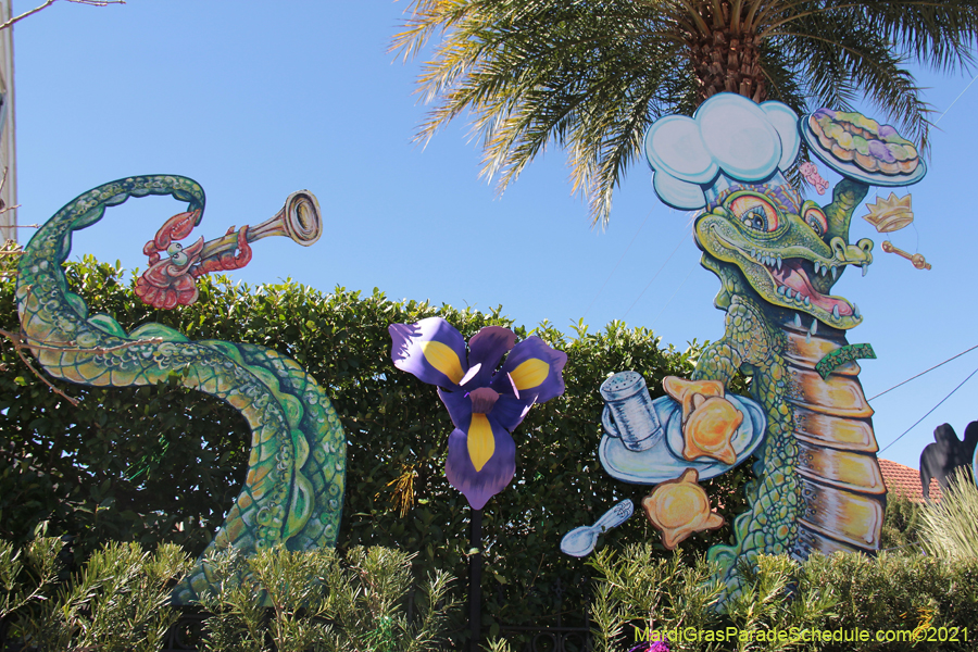 Krewe-of-House-Floats-01977-Uptown-2021