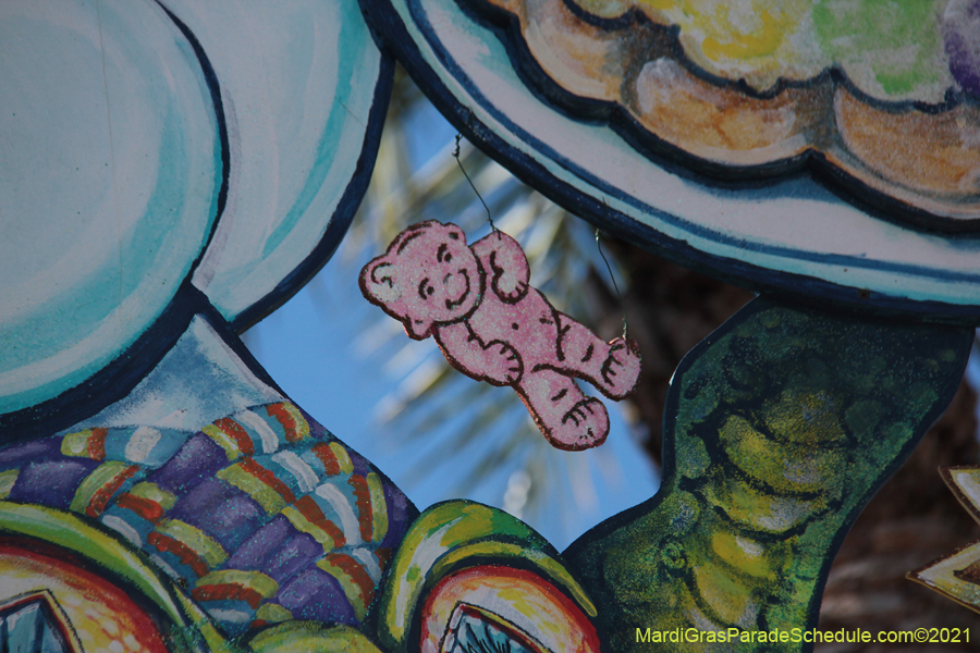 Krewe-of-House-Floats-01979-Uptown-2021