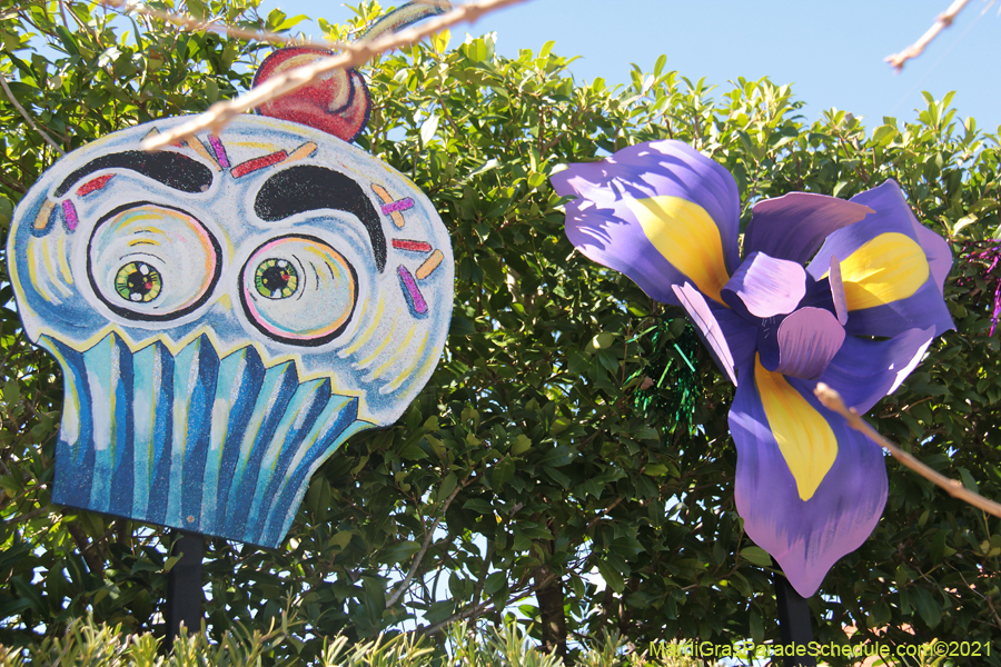 Krewe-of-House-Floats-01980-Uptown-2021