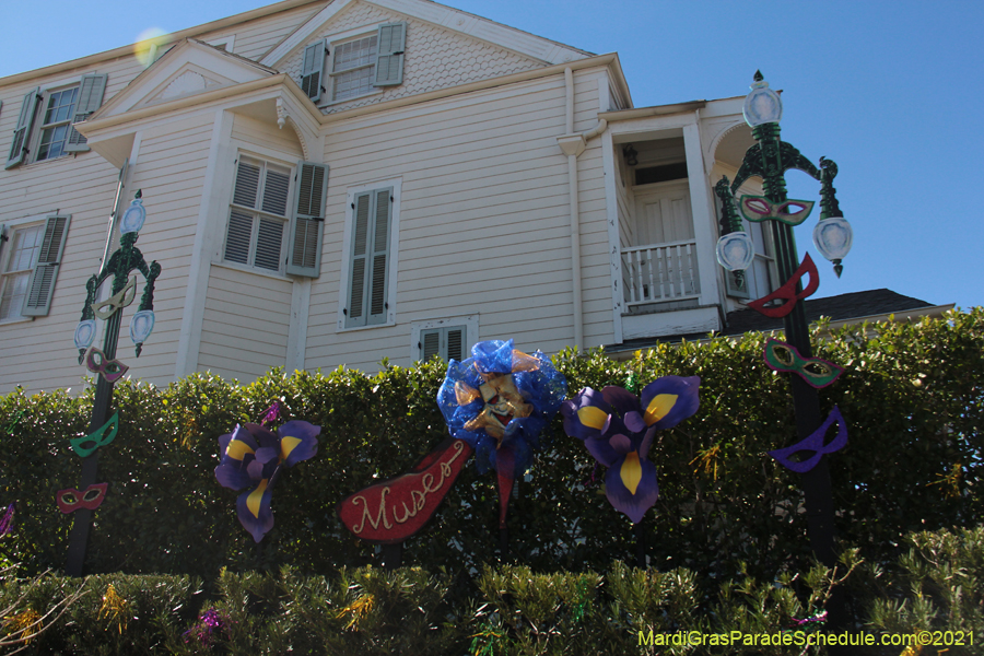 Krewe-of-House-Floats-01981-Uptown-2021