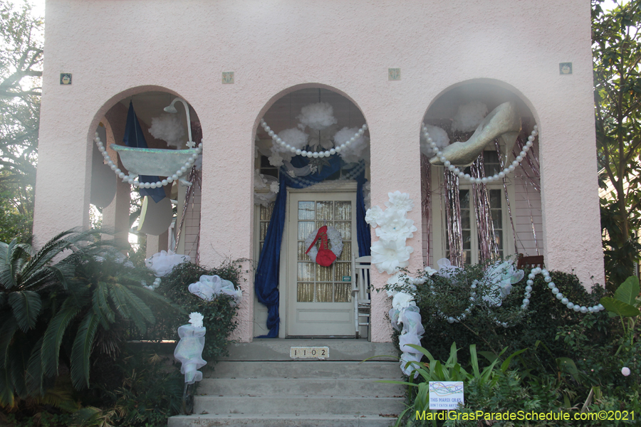 Krewe-of-House-Floats-01996-Uptown-2021