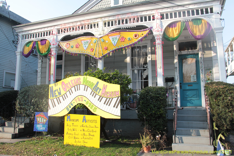 Krewe-of-House-Floats-02002-Uptown-2021