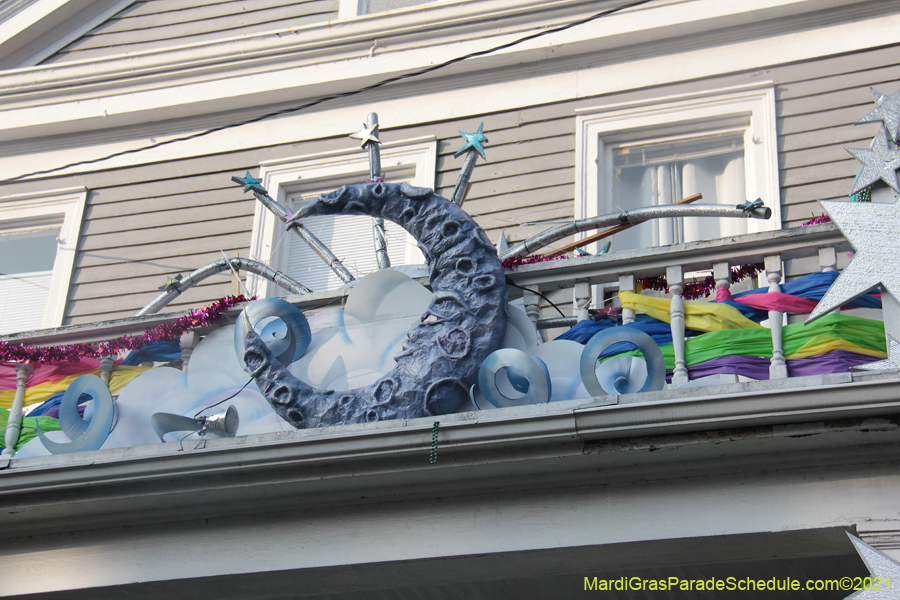 Krewe-of-House-Floats-02009-Uptown-2021