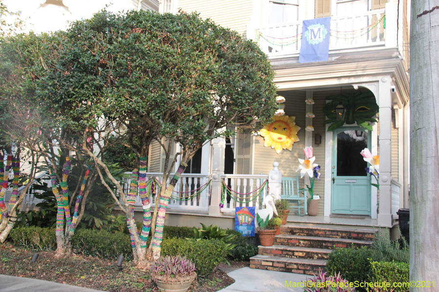 Krewe-of-House-Floats-02014-Uptown-2021