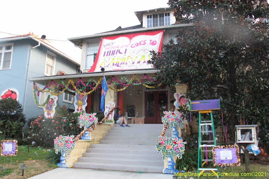 Krewe-of-House-Floats-02052-Uptown-2021