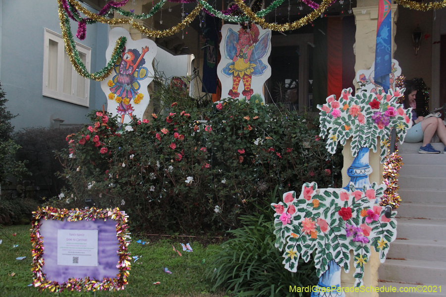 Krewe-of-House-Floats-02055-Uptown-2021