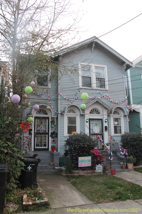 Krewe-of-House-Floats-02063-Uptown-2021