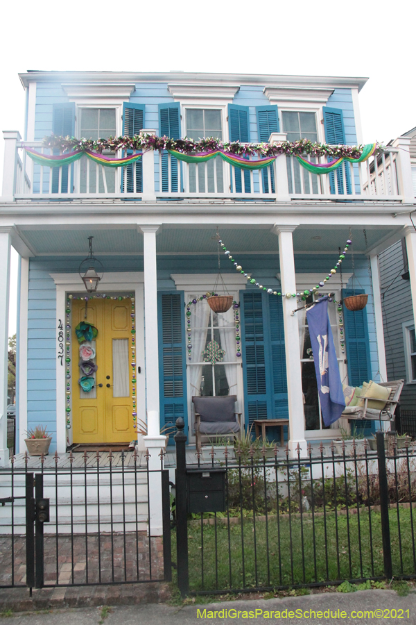 Krewe-of-House-Floats-02068-Uptown-2021