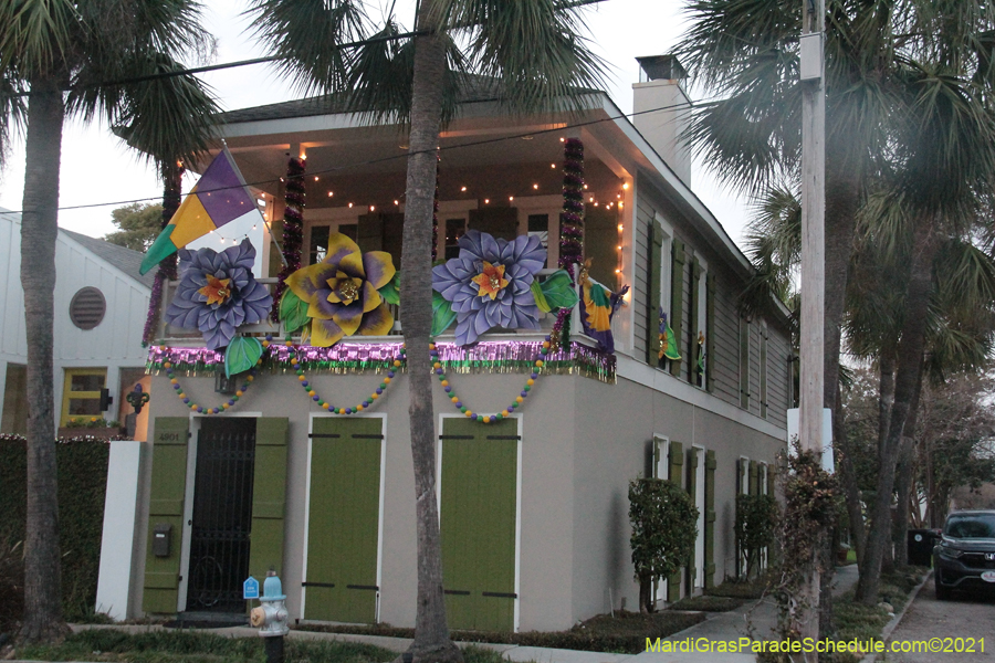 Krewe-of-House-Floats-02085-Uptown-2021