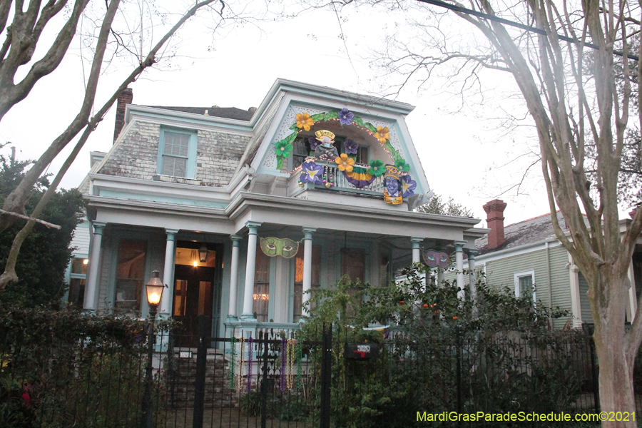 Krewe-of-House-Floats-02092-Uptown-2021