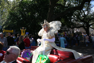 2008-Krewe-of-Iris-New-Orleans-Mardi-Gras-Parade-0019