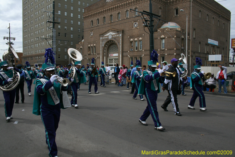 2009-Krewe-of-Iris-presents-On-the-Road-Again-Mardi-Gras-New-Orleans-0034