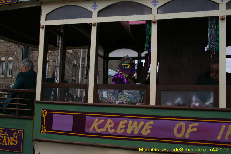 2009-Krewe-of-Iris-presents-On-the-Road-Again-Mardi-Gras-New-Orleans-0049