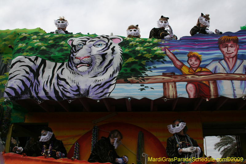 2009-Krewe-of-Iris-presents-On-the-Road-Again-Mardi-Gras-New-Orleans-0069