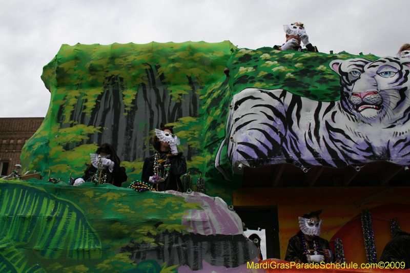 2009-Krewe-of-Iris-presents-On-the-Road-Again-Mardi-Gras-New-Orleans-0070